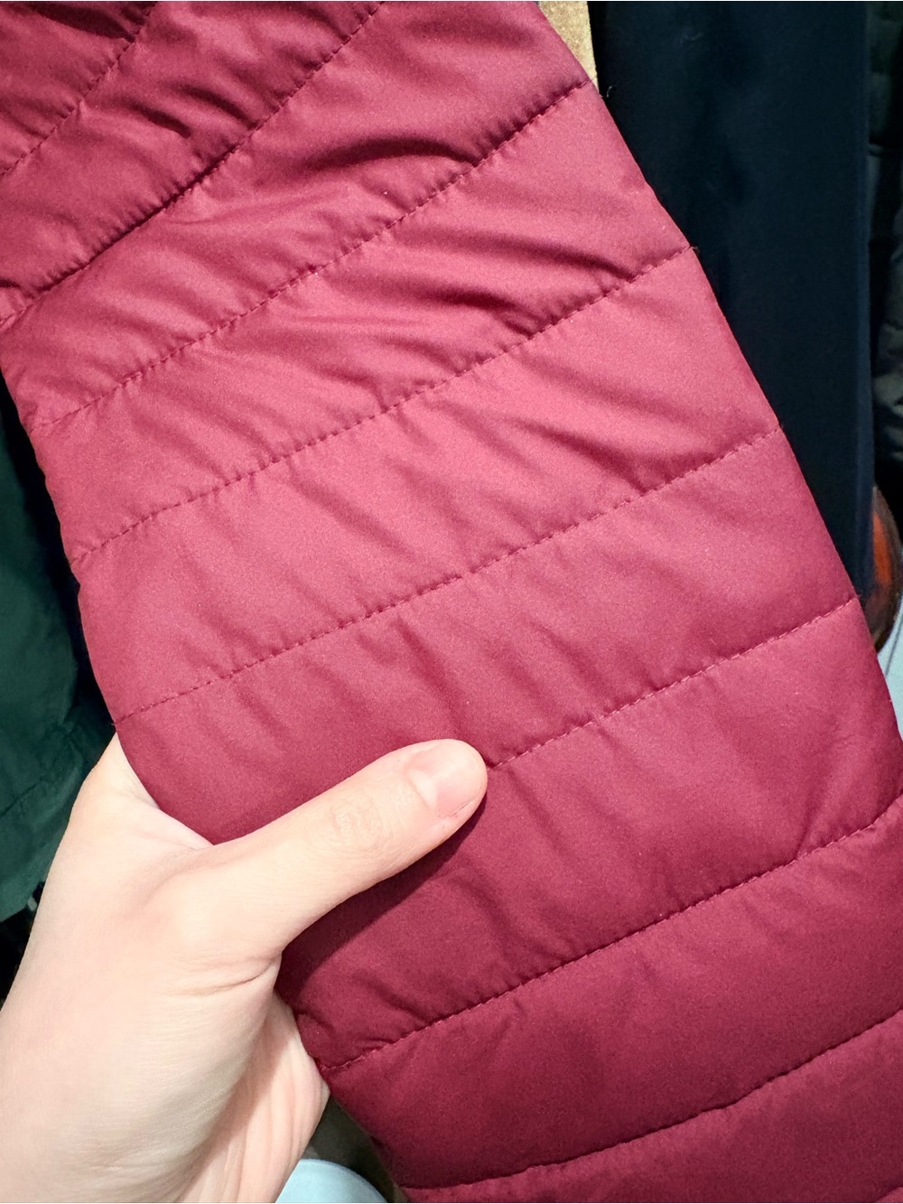 Columbia Women's Deep Raspberry/Red Packable Quilted Puffer Jacket - Picture 6 of 6